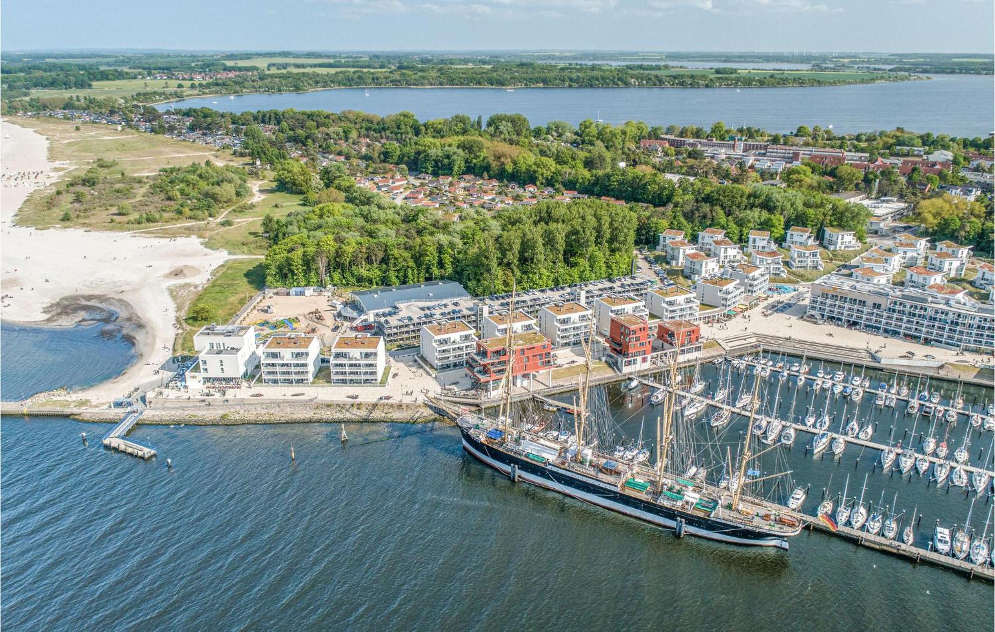 Amazing Apartment In Luebeck Travemuende With Wifi Экстерьер фото